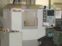 HAAS Super Mini Mill